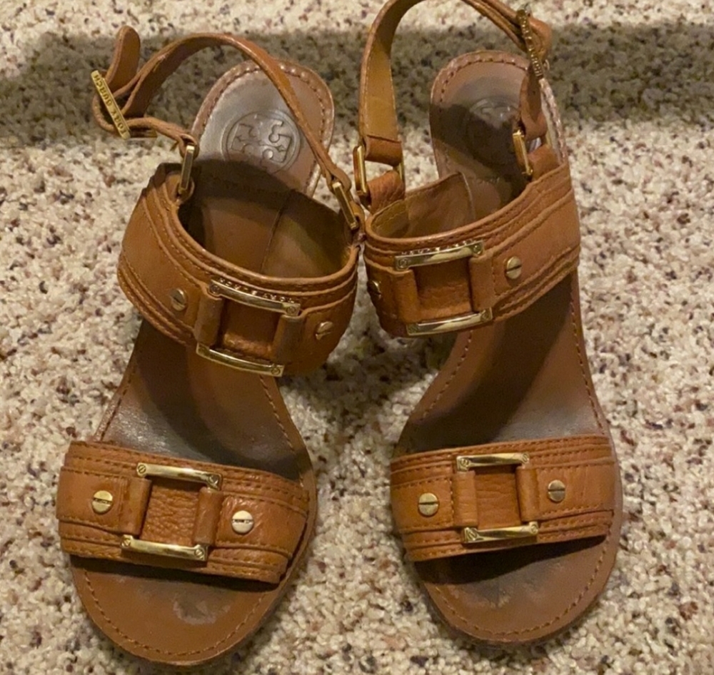 Tory Burch shoes - Picture 1 of 3